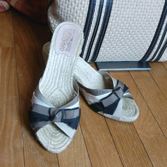 Salvatore Ferragamo 8.5C Grisson espadrille - Picture 1 of 10